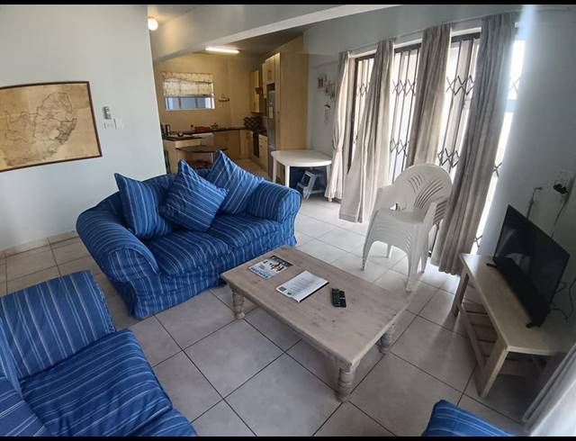 2 BEDROOM APARTMENT FOR SALE IN MARGATE BEACH